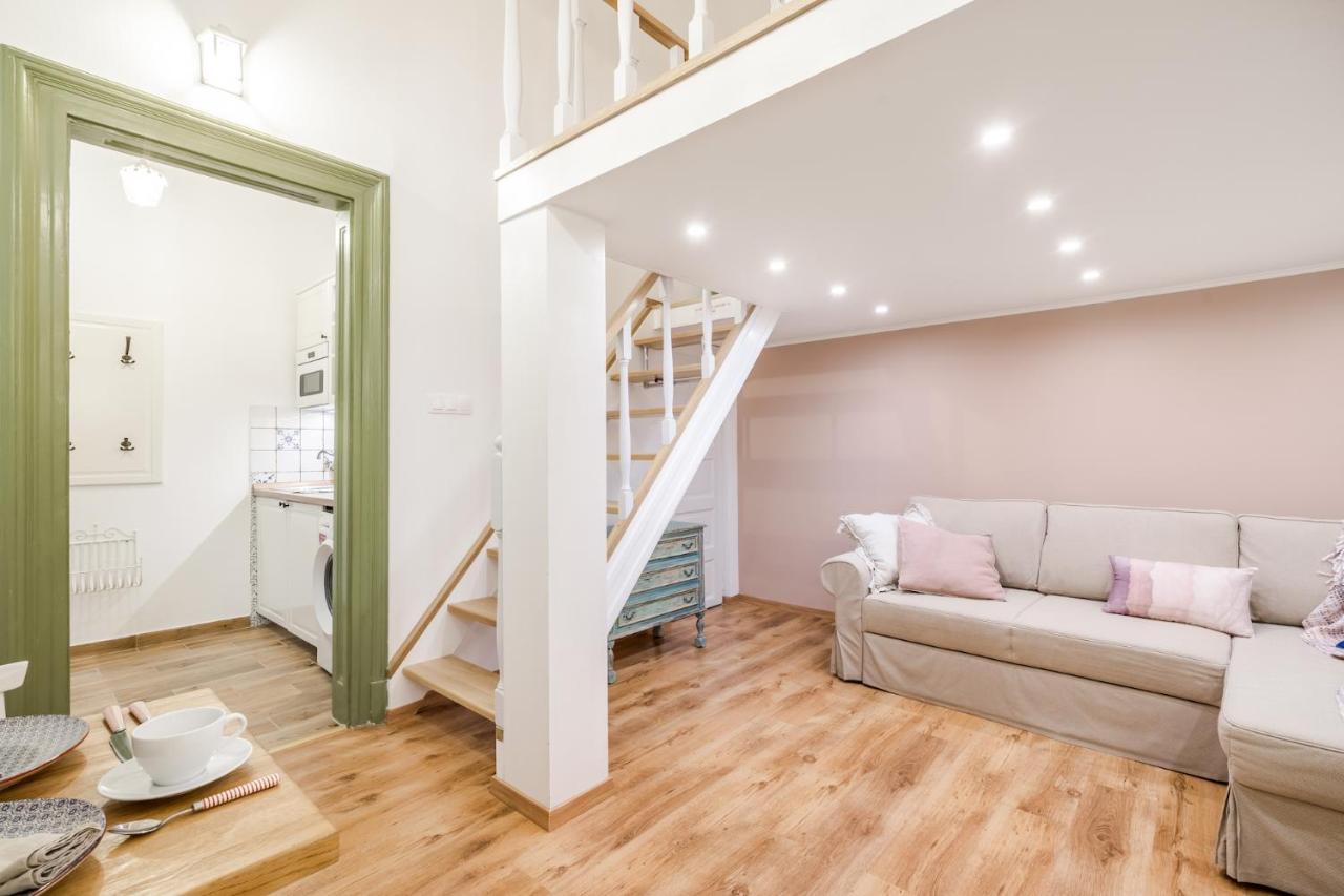 Provence Home - Citycenter, Tv, Washer, Coffee-Tea Budapeste Exterior foto